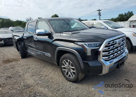 2024 Toyota Tundra Crewmax Platinum z USA, uszkodzony, nr VIN 5TFMC5DB7RX063098